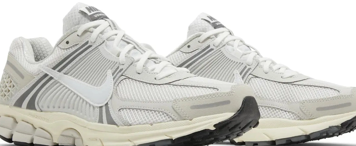 Platinum Vomero Zoom Tint Nike 5 0801